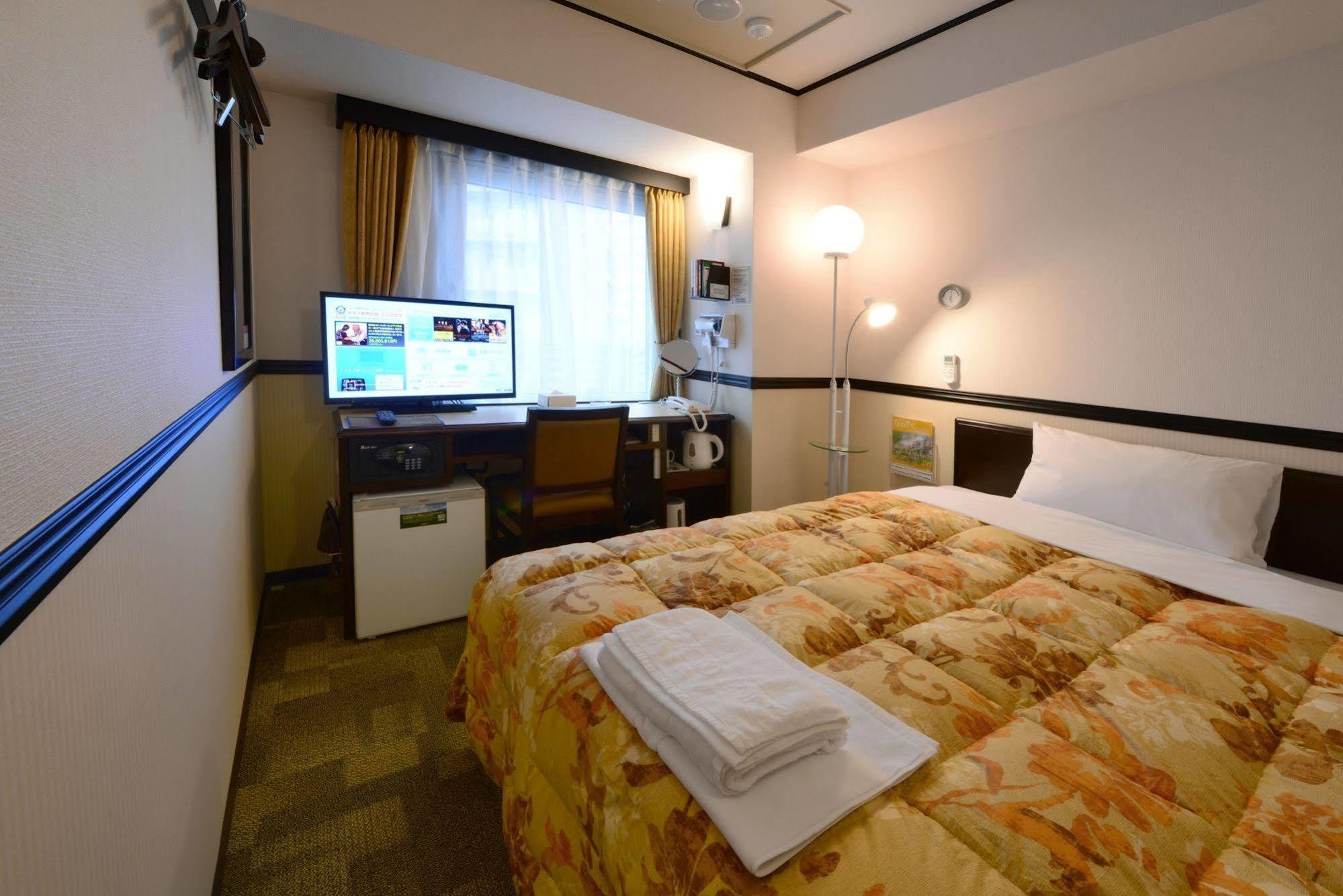 Toyoko Inn Tokyo Akigawa-Eki Kita-Guchi Akiruno Exterior foto